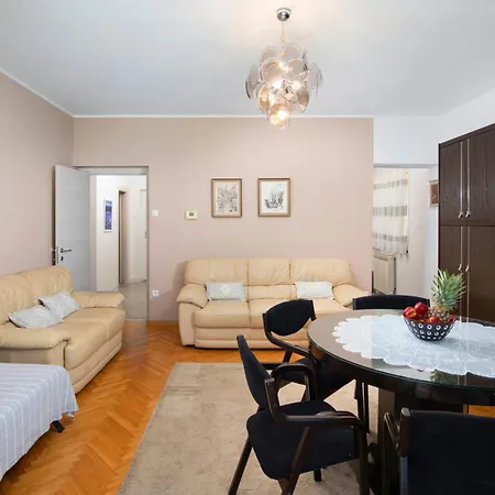 Olive Garden Apartamento Medulin