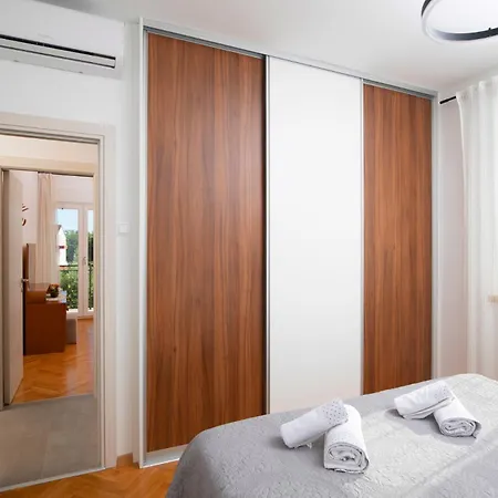 Olive Garden Apartment Medulin